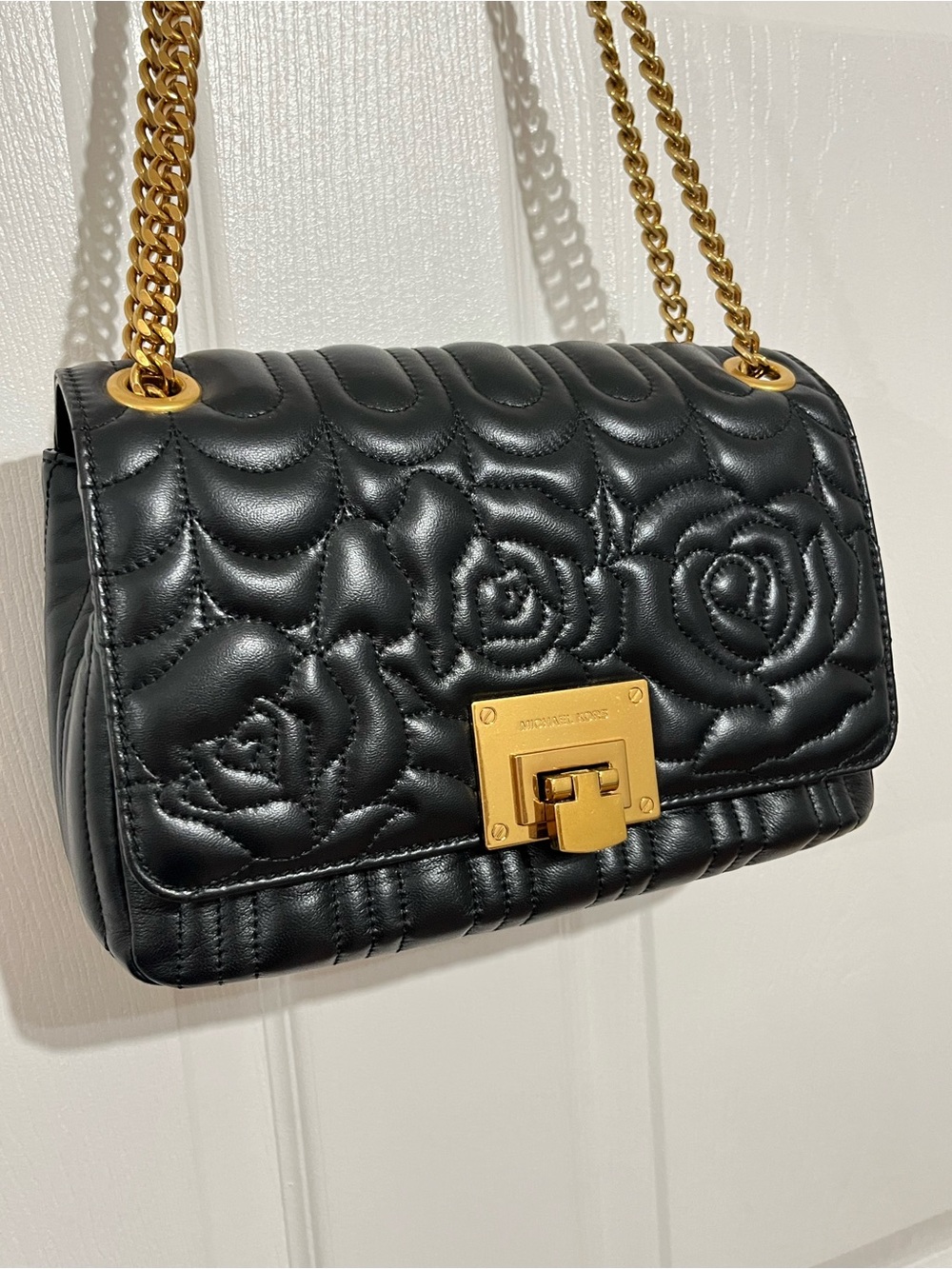 Michael Kors Vivianne Medium Shoulder Flap Bag with Floral Quilting - Picture 3 of 8